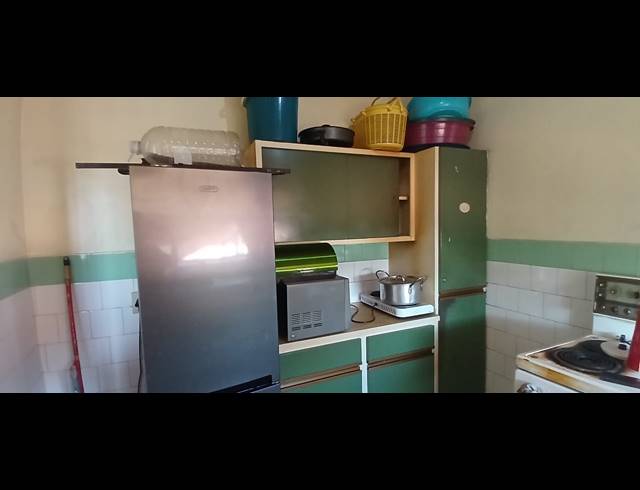 2 BEDROOM FLAT FOR SALE IN VEREENIGING CENTRAL